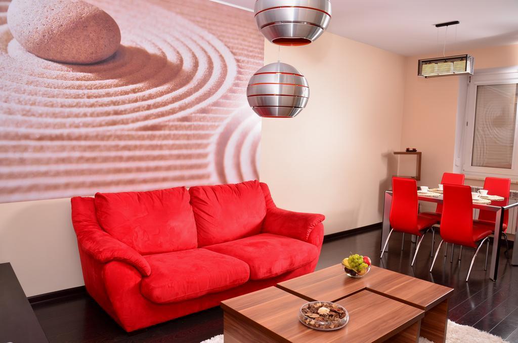 Apartament Kielce Lecha エクステリア 写真